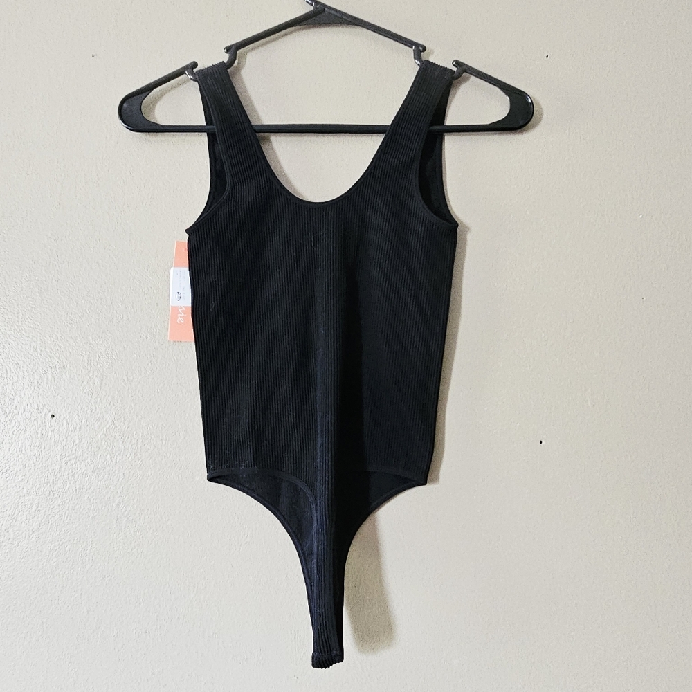 Colsie Ribbed Bodysuit - Picture 2 of 4